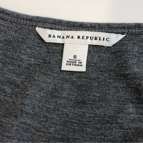 Banana Republic bodycon dress grey ruched side elbow sleeves deep scoop neck S - Picture 7 of 10